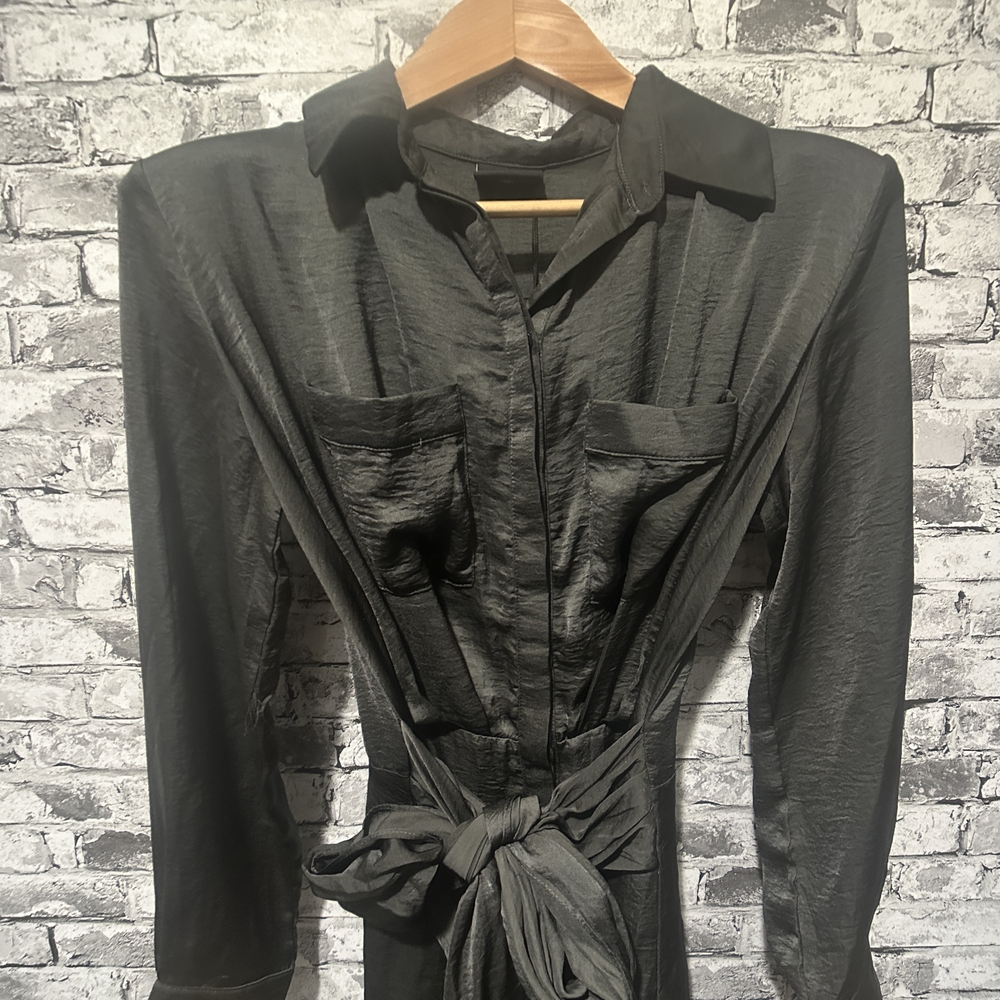 NWT Miou Muse Black Long Sleeve Dress Size Medium - Picture 2 of 16